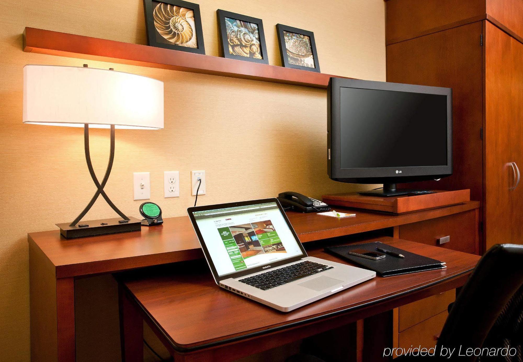 Courtyard By Marriott San Diego Oceanside Einrichtungen foto